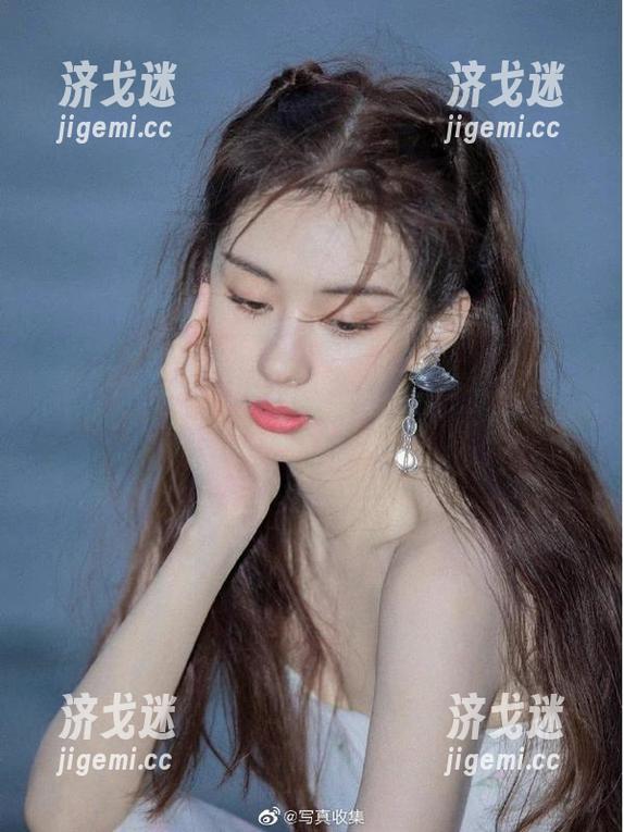 zztt15.su黑料不打烊so导航，让我这白天的脑细胞突然开了挂的网站！