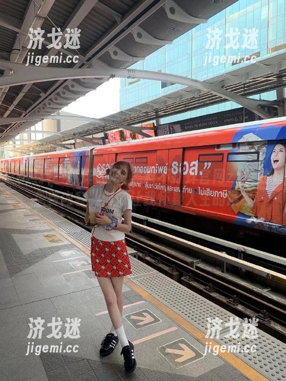 黑料不打烊官网zztt的免费内容，时常让我怀疑人生的选择