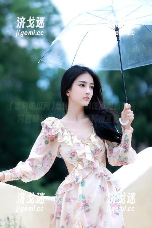 急售：黑料吃瓜网新链接，网红明星的丑事，又是辣得直冒烟！