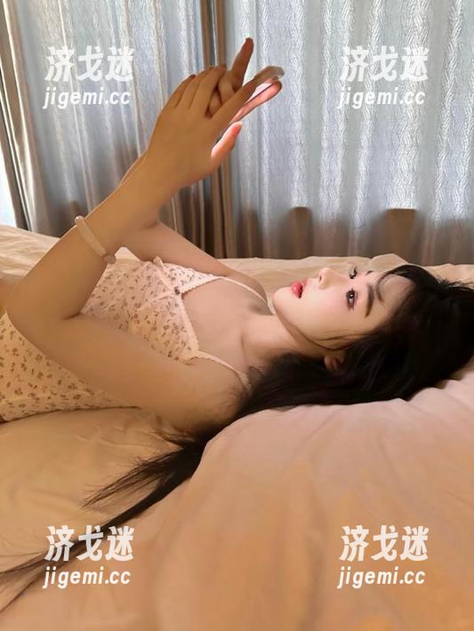 直达“黑料吃瓜网站”，现在连入口都是免费的？