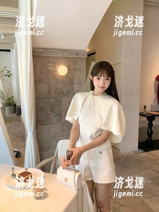 免费国产黑料吃瓜网站，分享一下，大家快来蹲场！瑟瑟发抖ing…