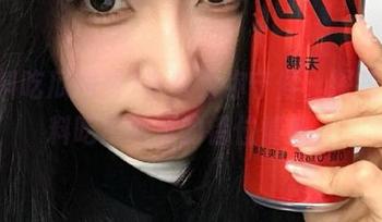永久为你守候，探花与黑料吃瓜网页的错位情感。