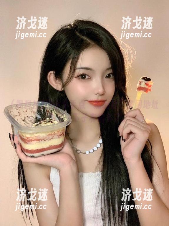 用小手手点“黑料社”官网地址，生活一下子有趣多了。
