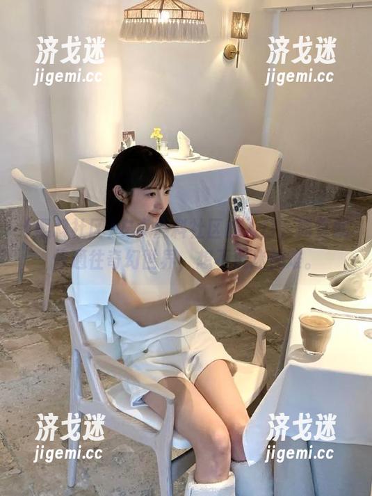 安卓黑料社区的入口，简直就像通往奇幻世界，想不沉迷都难。