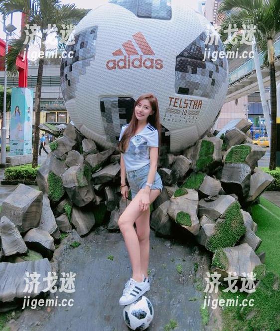 一不小心掉进黑料社区app的入口，咋感觉被迷住了？