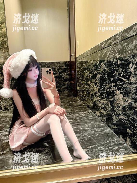 吃瓜导航越走越深，好黑，好神秘的黑料网！