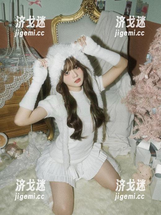 黑料网 在线表演——在黑料网链接所有丑闻的喜感现场!