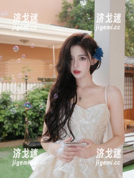黑料网 反差大冒险,黑料网每天免费上新,吃瓜的你准备好么?