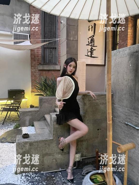 分享一下黑料网，让我也算个“网红”吃瓜王！