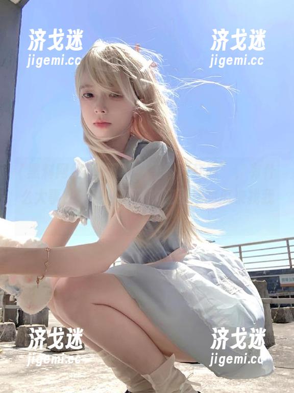 黑料网红网 下载“黑料网红网”,有什么大事被你遗漏的?欢迎更咸的瓜来找我!