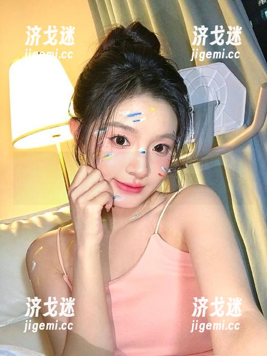 黑料网页版 不打烊的黑料网页版,链接到全球各地的神奇故事,彻夜陪伴你!