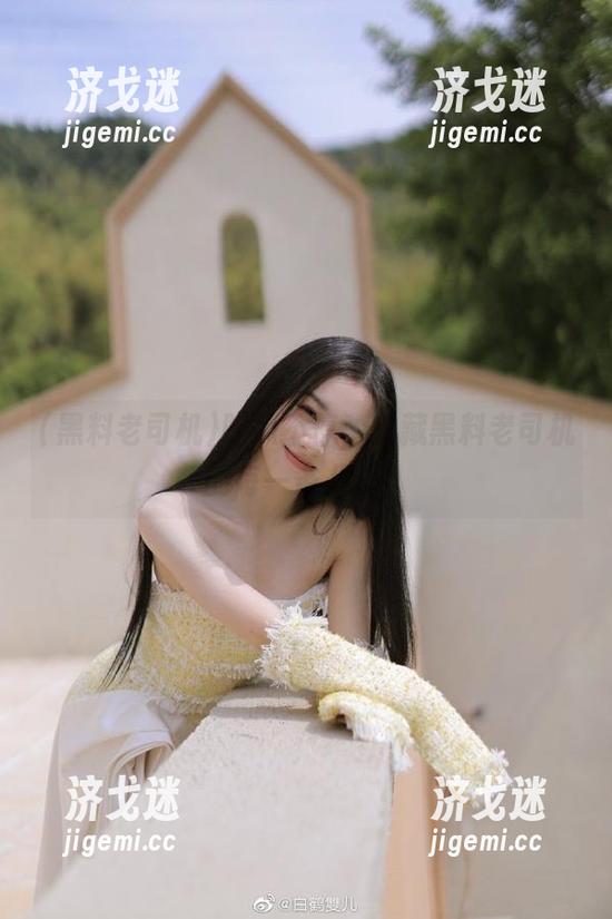 吃瓜不停，收藏黑料老司机的每一条八卦！